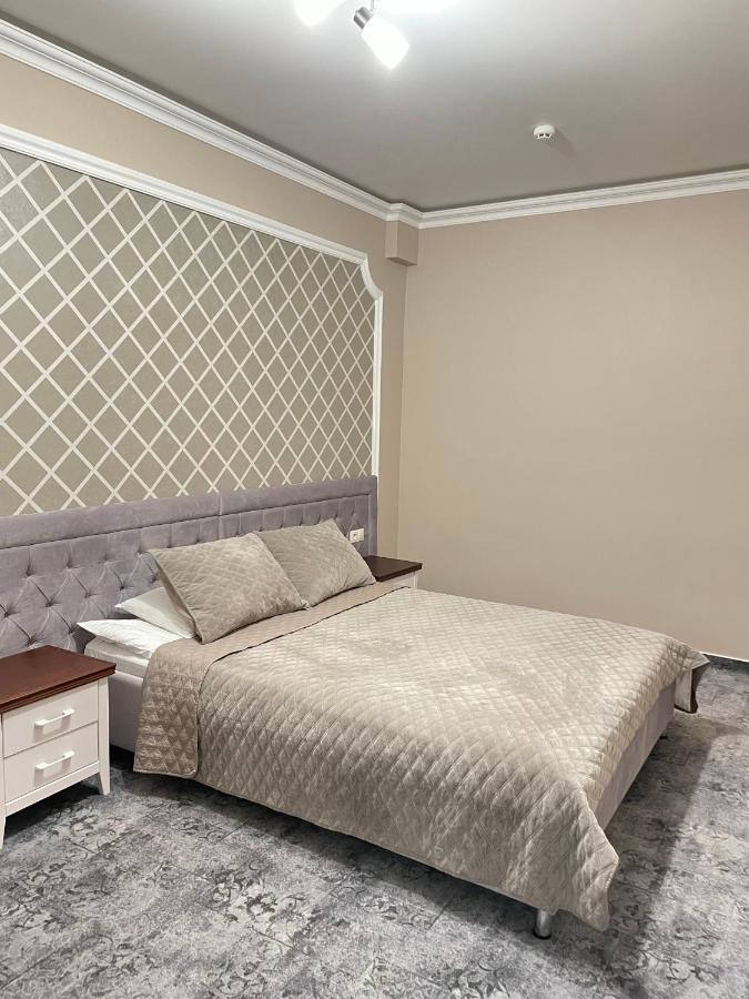 Acaem Hotel Chişinǎu Buitenkant foto
